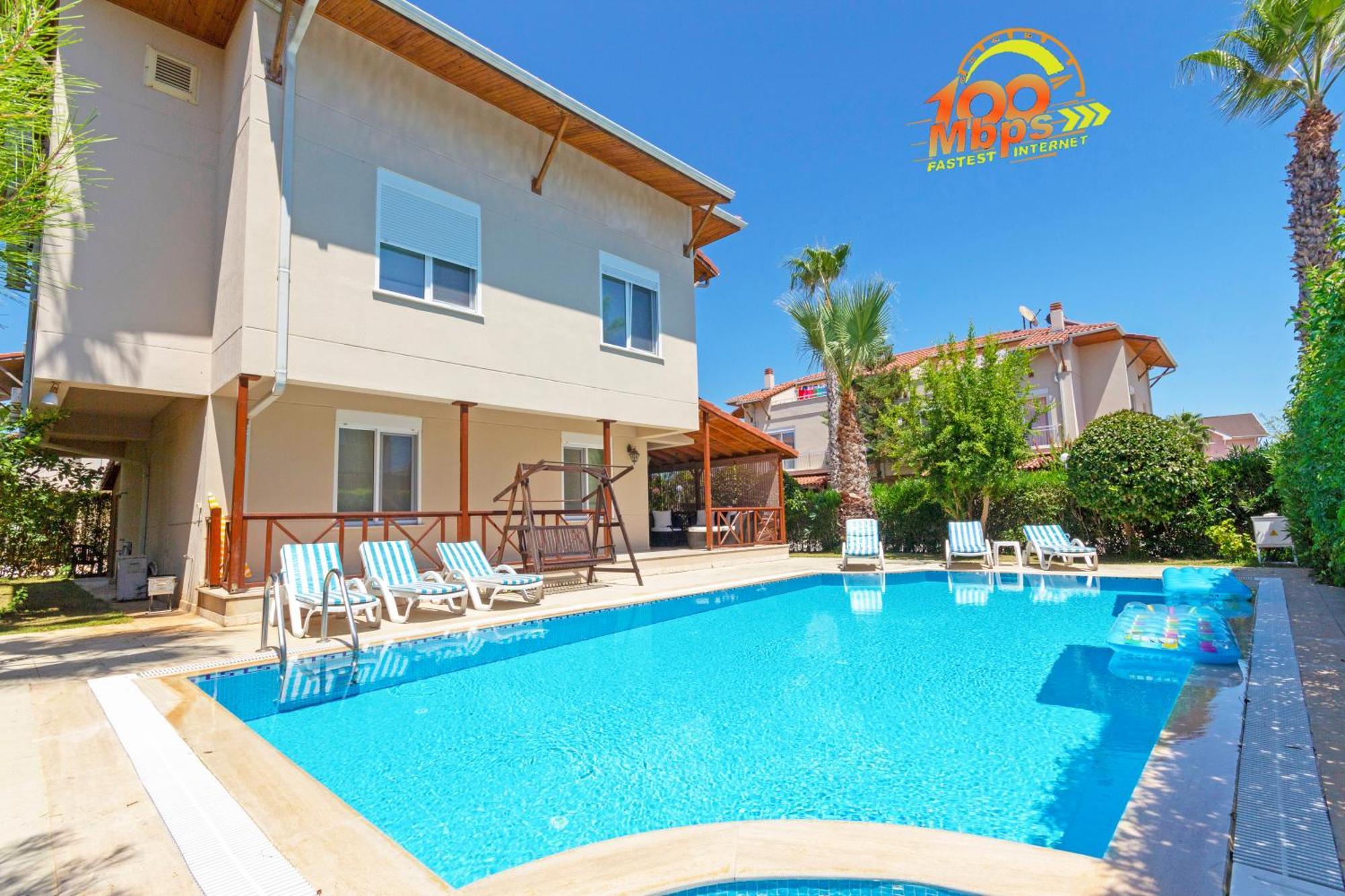 Paradise Town Villa Belmaria 贝莱克 外观 照片